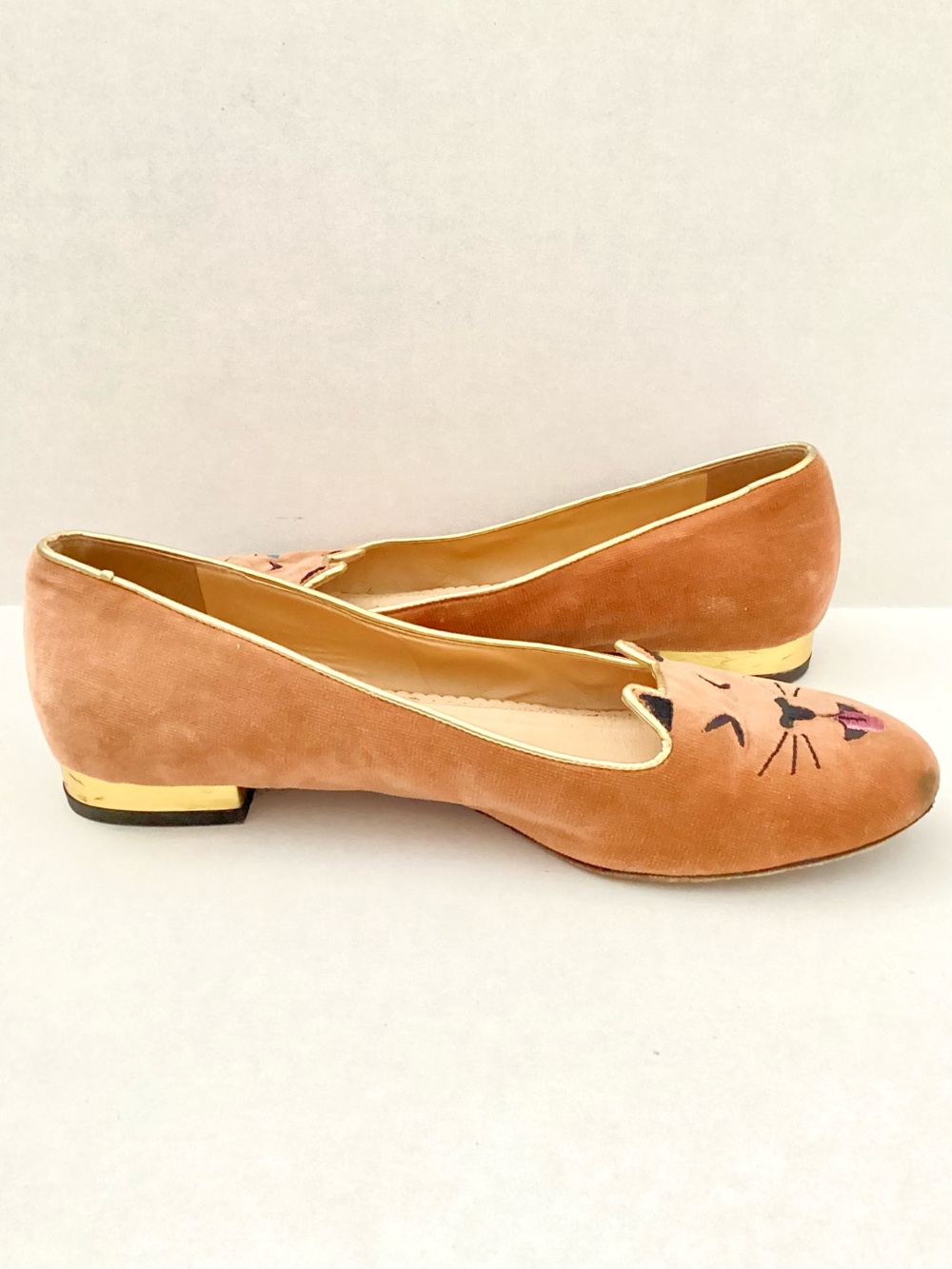 CHARLOTTE OLYMPIA #EMOTICATS Velvet Flats Size 39 Org. $525 - Picture 10 of 13